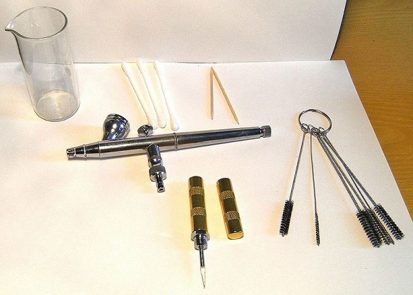 Очистка аэрографа